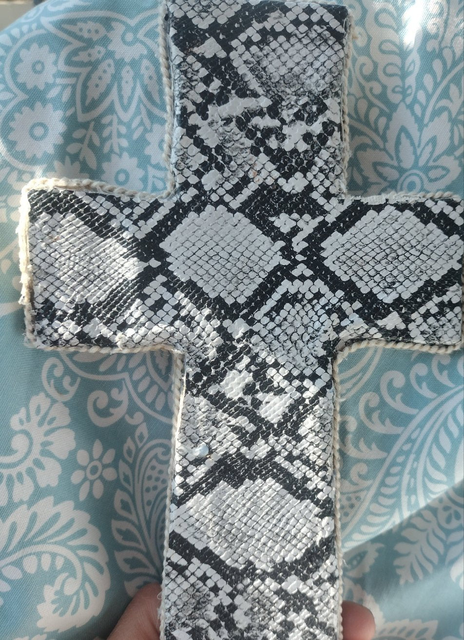 Snakeskin cross